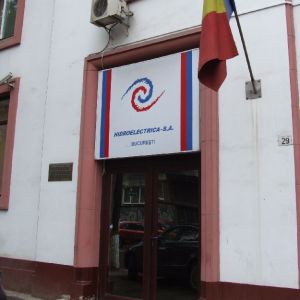 Acţionarii Hidroelectrica, chemaţi să mai dea un mandat provizoriu actualei conduceri