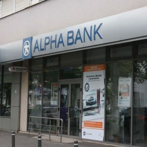 Alpha Bank devine al doilea cel mai important vânzător de neperformante de la noi