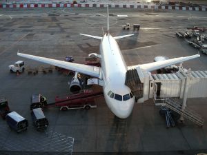 Anchetă demarată în Turcia, după ce un avion a ieşit de pe pistă la Trabzon 