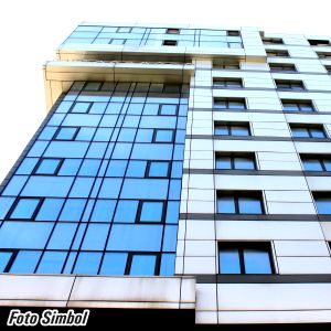 Mai multe clădiri ale companiei Organe de Asamblare, scoase la vânzare după intrarea firmei în insolvenţă 