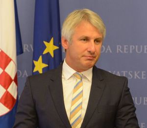 EUGEN TEODOROVICI