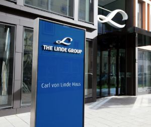 UE lansează o investigaţie amplă a fuziunii "Linde"- "Praxair"