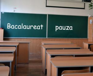 Examen lung, patru luni de pauză între probe