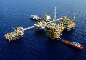 Shell avertizează că cererea de gaze naturale lichefiate ar putea depăşi oferta