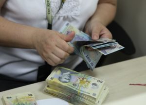 Sumele depuse la CEC înainte de 1990 nu sunt indexate la valoarea actuală