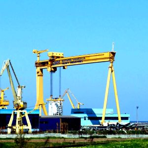 Statul decide dacă îşi exercită dreptul de preferinţă pentru Şantierul Daewoo Mangalia