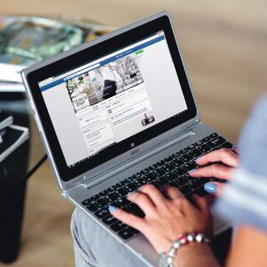 Surse: "Facebook", investigată în SUA