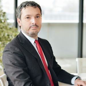 România este în acest moment pe locul trei în topul ţărilor cu cea mai mică dependenţă de importuri", a declarat Răzvan Nicolescu.