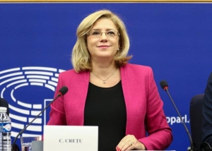 "Corina Creţu transmite o scrisoare fatală Guvernului"