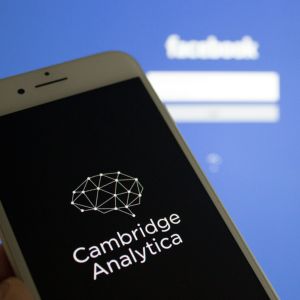 Cambridge Analytica a cerut declararea sa în faliment