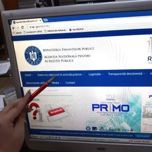 Guvernul a modificat legislaţia privind achiziţiile publice