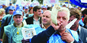 Soluţii de moment pentru revendicările sindicaliştilor
