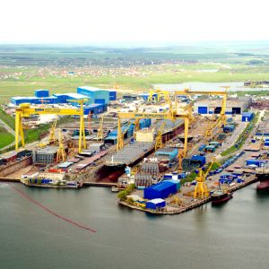 Angajaţii Şantierului Naval Mangalia, din nou în stradă
