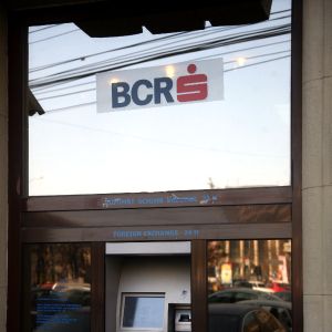 BCR îşi vinde sediul din Braşov cu 7,9 milioane de euro