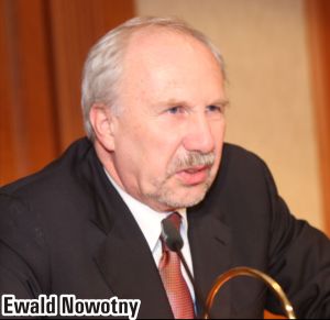 BCE: Riscurile la adresa stabilităţii financiare sunt mai degrabă politice decât economice