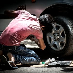 Copiii, forţa de muncă "neagră" a României