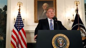 Trump l-a invitat pe Juncker la Washington 
