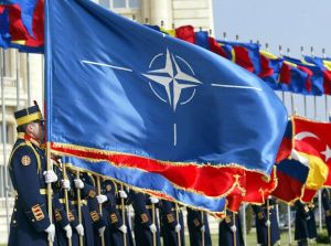 Kremlinul despre NATO: "Un produs al Războiului Rece"