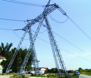 Compania energetică naţională - contestată în instanţă de sindicate şi PSD