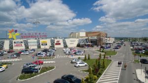 Investiţie în modernizarea food court-ului 