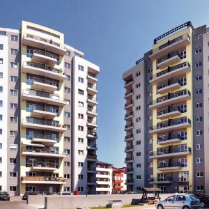 "Cluj, Bucureşti şi Timişoara - oraşele cu cele mai multe tranzacţii imobiliare"