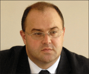 Confuzia de pe pieţele financiare internaţionale este foarte dificil de gestionat