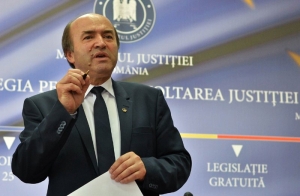 Tudorel Toader: (Sursa foto: Twitter)