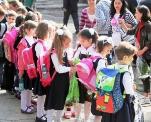 An şcolar nou, probleme organizatorice vechi 