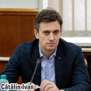 "Tăcerea reprezintă o formă de susţinere a regimului lui Liviu Dragnea"