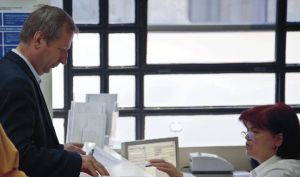 CE propune consolidarea supravegherii instituţiilor financiare
