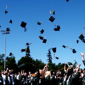 Dosarul "diplome de licenţă fără studii": un nou lot, trimis în judecată 