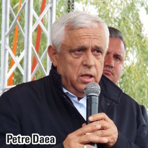 Deputaţii opoziţiei solicită demisia ministrului Petre Daea