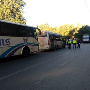 Transportatorii ameninţă cu greva generală