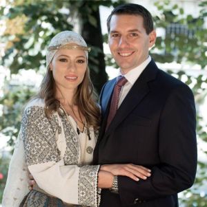 Nicholas Michael Medforth-Mills şi Alina-Maria Binder (sursa foto: Twitter)