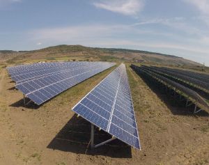 Spania renunţă la "taxa pe soare" pentru a diminua preţurile la electricitate