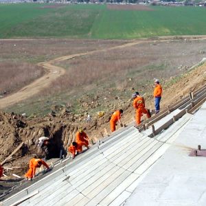 Firmele de private-equity urmează să facă investiţii record în infrastructură, în 2018
