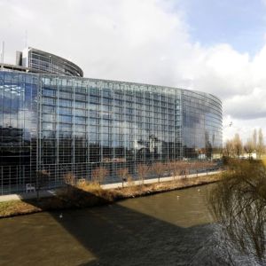 "Vom elabora un plan pentru contracararea ştirilor false"