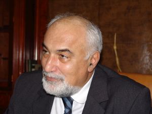 Varujan Vosganian