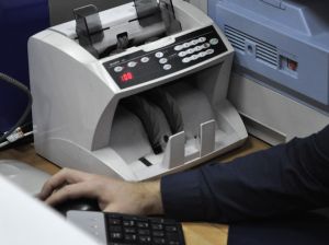 Dragoş Cabat: "Foamea de bani a statului majorează ROBOR-ul"