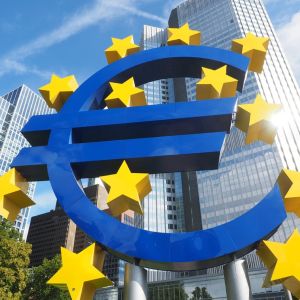 Inflaţia în zona euro a crescut la 2,2%