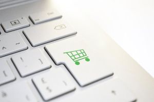 Ţara noastră, pe ultimul loc în UE la achiziţiile online