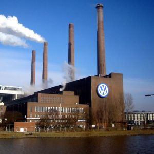 România, Bulgaria şi Turcia candidează pentru noua fabrică Volkswagen din Europa de Est