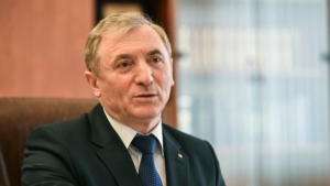 Inculpaţii de rang înalt sunt de competenţa DNA