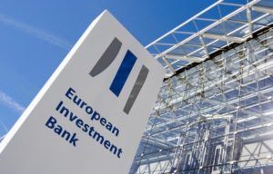Banca Europeană pentru Investiţii a redus creditarea cu 20%