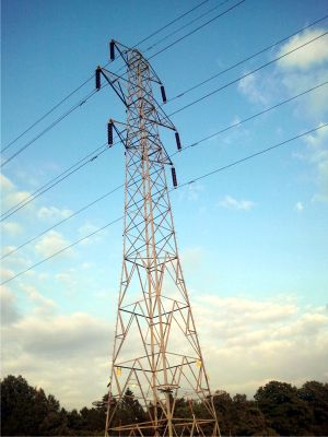 Preţul maxim al energiei electrice - 328,03 lei/MWh