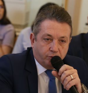 "Vom atrage 700 milioane euro din fonduri UE pentru stimularea forţei de muncă, până în 2021"