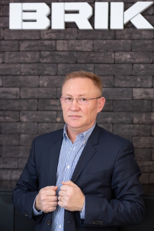 Adrian Mînzat