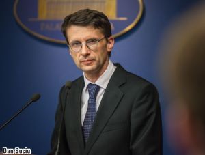 "Performanţa investiţională din rezerva de aur - obiectiv secundar pentru BNR"