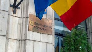 Ministerul Finanţelor a atras, astăzi, 357 de milioane de lei de la bănci