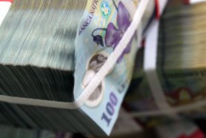 Consiliul Fiscal estimează un deficit de 3,5%, la finalul anului